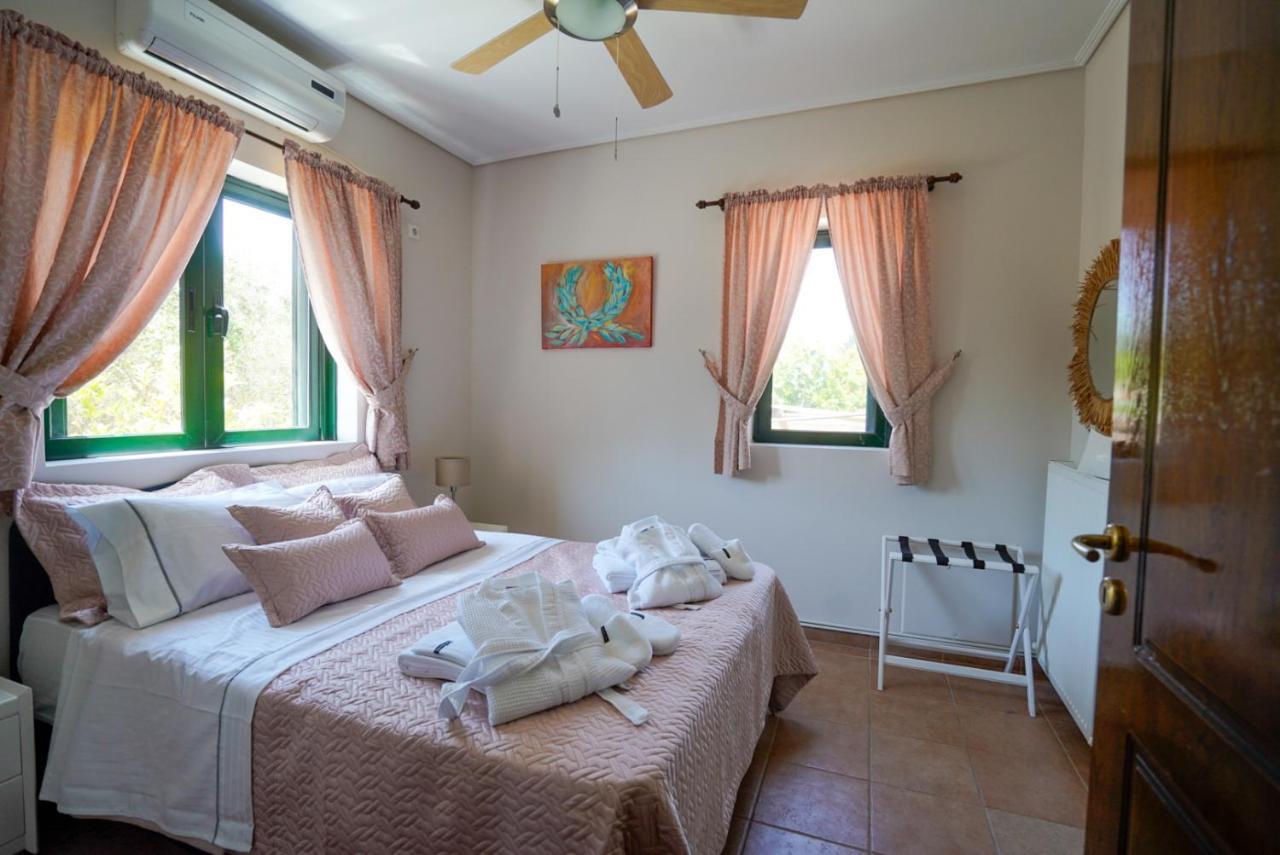 Villa Irene: θέα πισίνα, θέα θάλασσα Agioi
